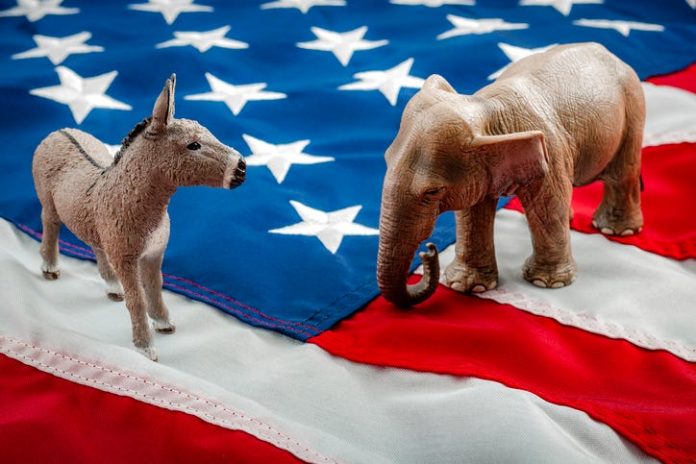 民调：共和党在2022年中期选举前获多数独立选民支持